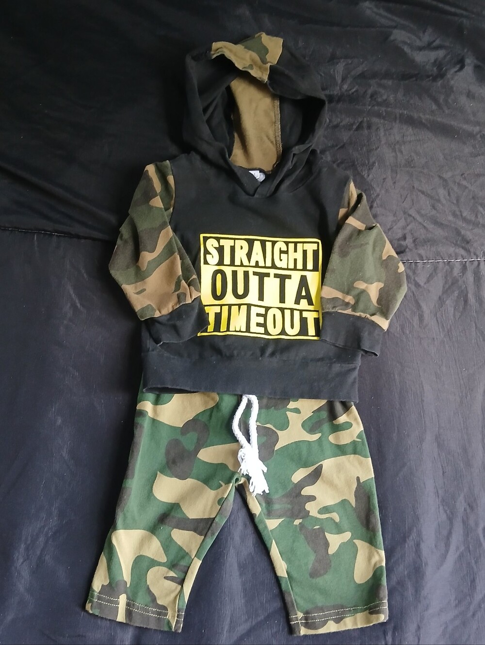 Kids Camo Hoodie and Jogger Set - Black & Green